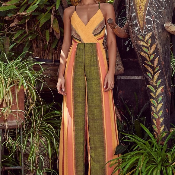 Lulus jump suit - Picture 3 of 5